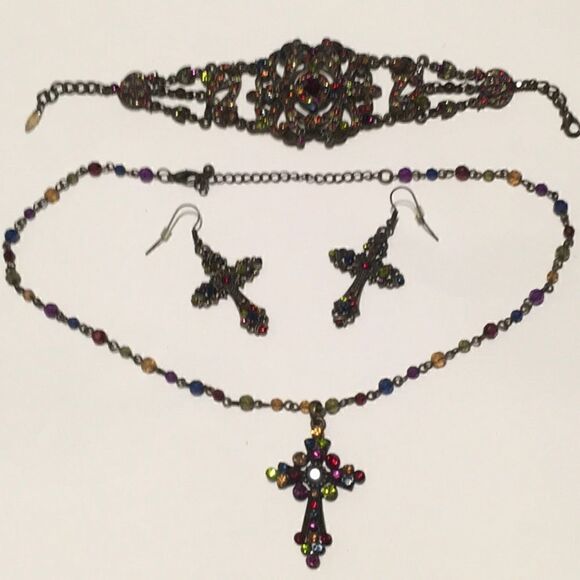 Beautiful Beaded/Jeweled Cross Set   - Picture 1 of 8